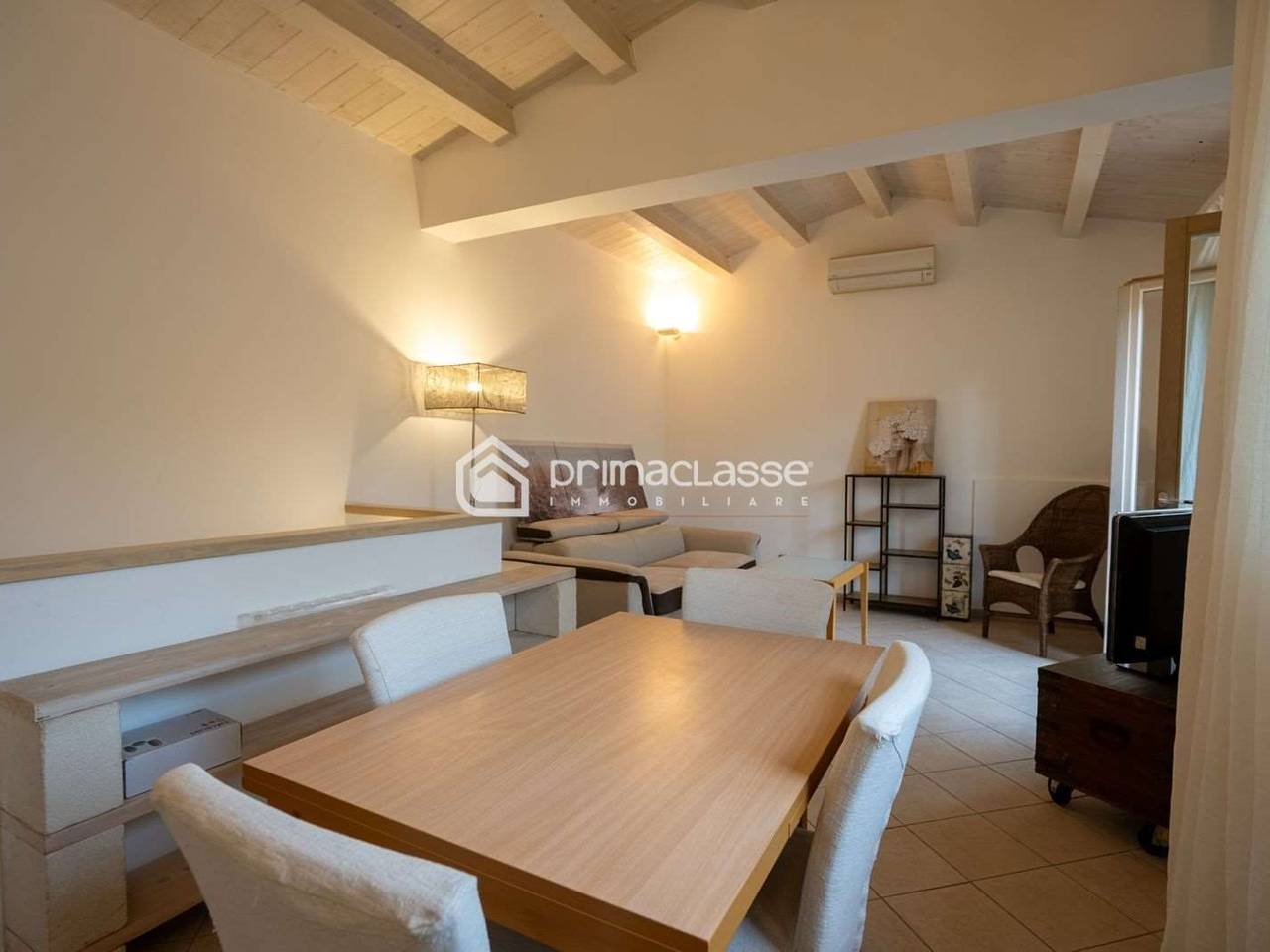 casa indipendente in vendita a Modica