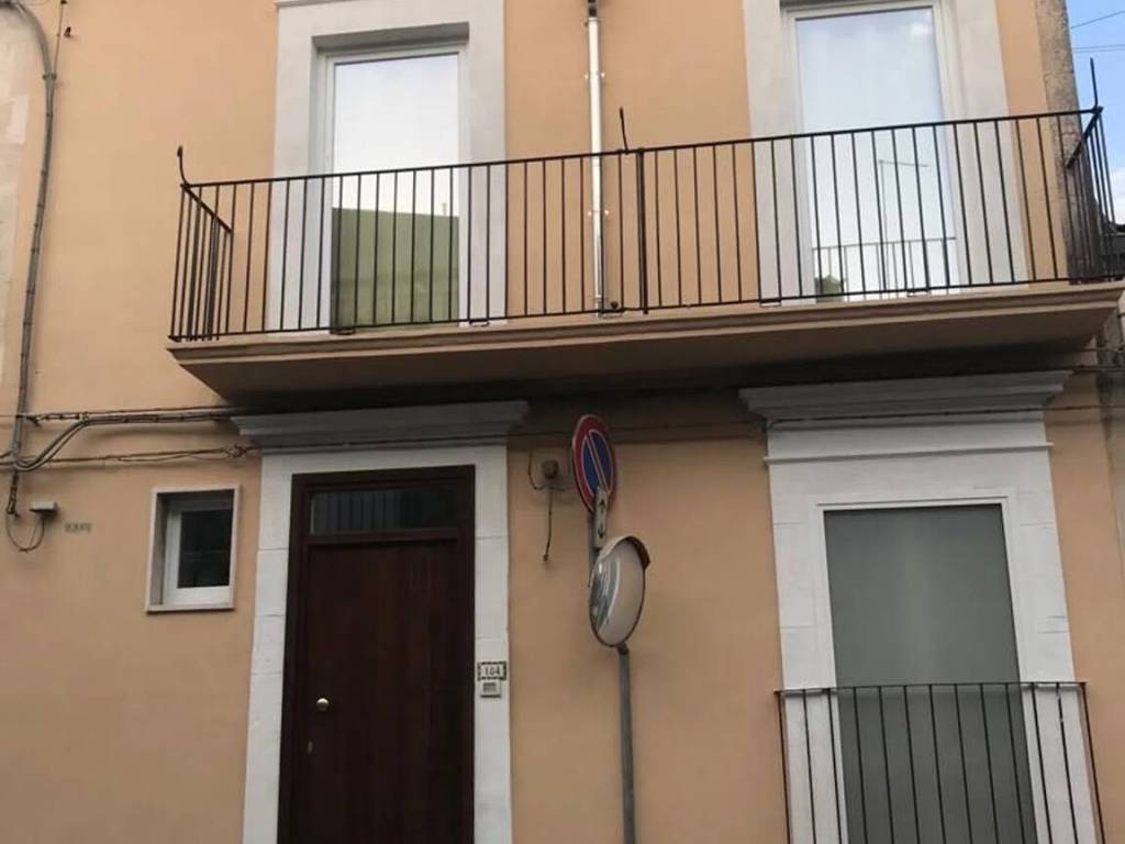 casa indipendente in vendita a Modica in zona Modica Alta