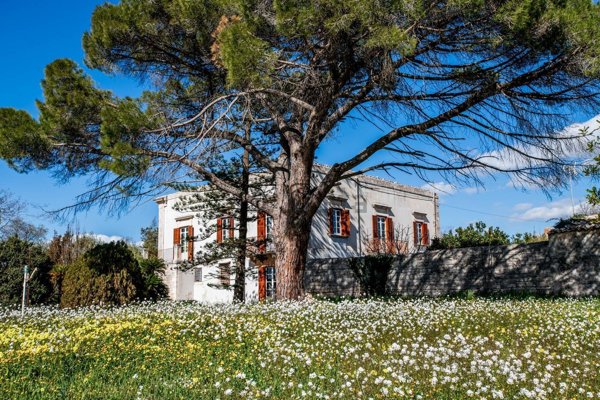 casa indipendente in vendita a Modica