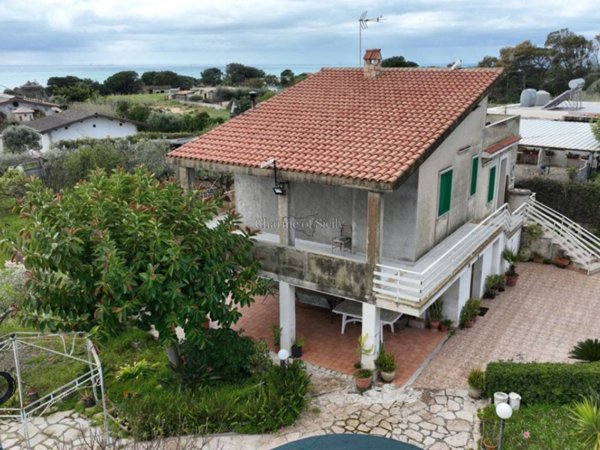 casa indipendente in vendita a Modica in zona Marina di Modica