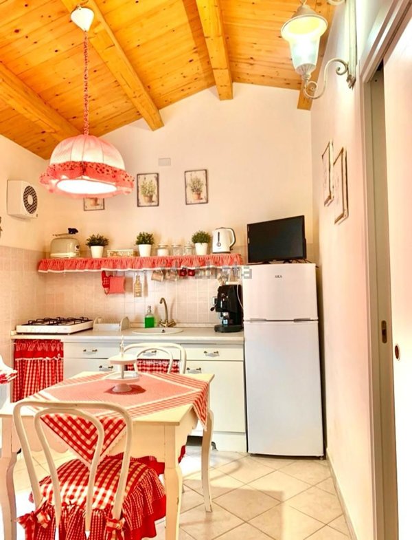 casa indipendente in vendita a Modica