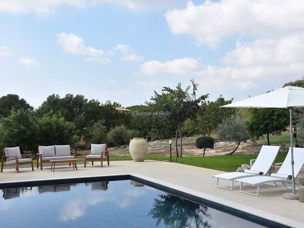 casa indipendente in vendita a Modica in zona Zappulla