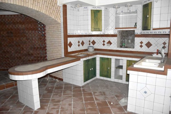 casa indipendente in vendita a Modica in zona Modica Bassa