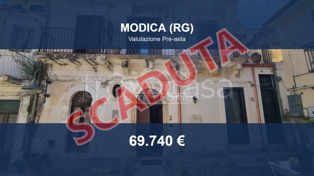 casa indipendente in vendita a Modica in zona Modica Bassa