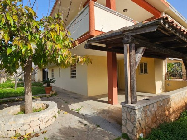 casa indipendente in vendita a Modica in zona Marina di Modica