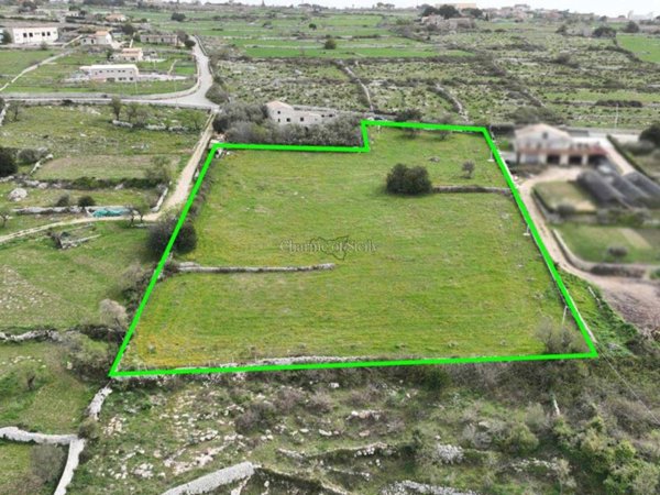 terreno agricolo in vendita a Modica in zona Modica Alta