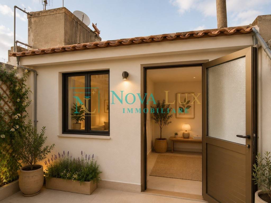 casa indipendente in vendita a Modica in zona Modica Alta