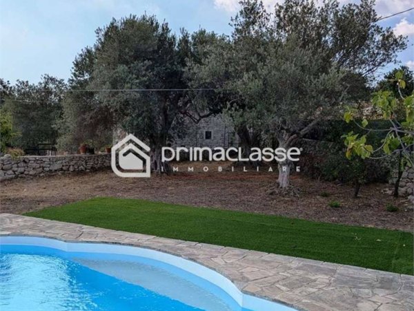 casa indipendente in vendita a Modica in zona Modica Alta