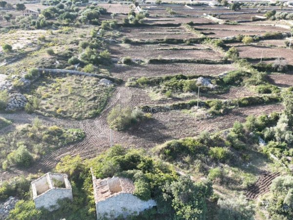 casa indipendente in vendita a Modica