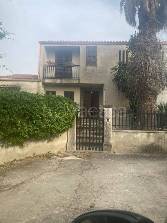 casa indipendente in vendita a Modica in zona Sacro Cuore