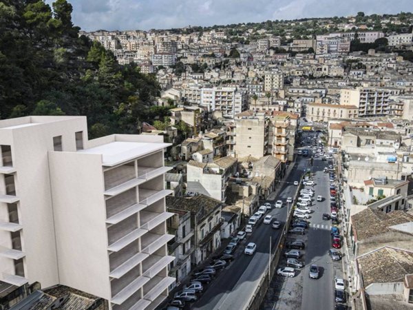 intera palazzina in vendita a Modica in zona Sacro Cuore