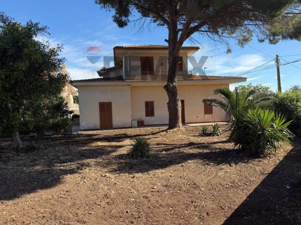 casa indipendente in vendita a Modica in zona Sacro Cuore