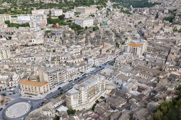 appartamento in vendita a Modica in zona Modica Bassa