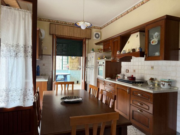 casa indipendente in vendita a Modica in zona Modica Bassa