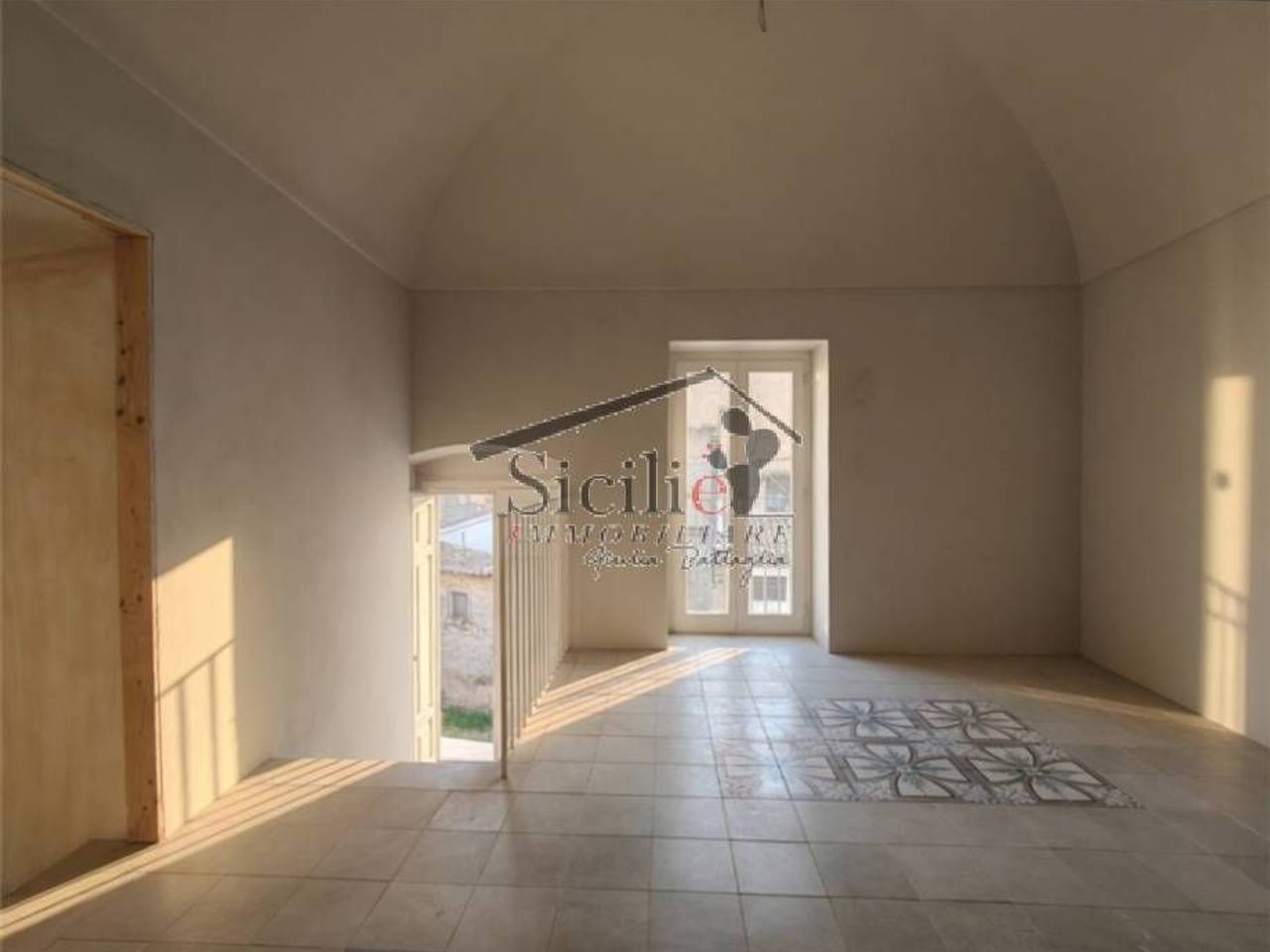 casa indipendente in vendita a Modica in zona Modica Bassa