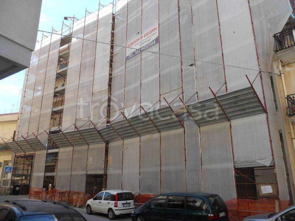 negozio in vendita a Modica in zona Modica Bassa