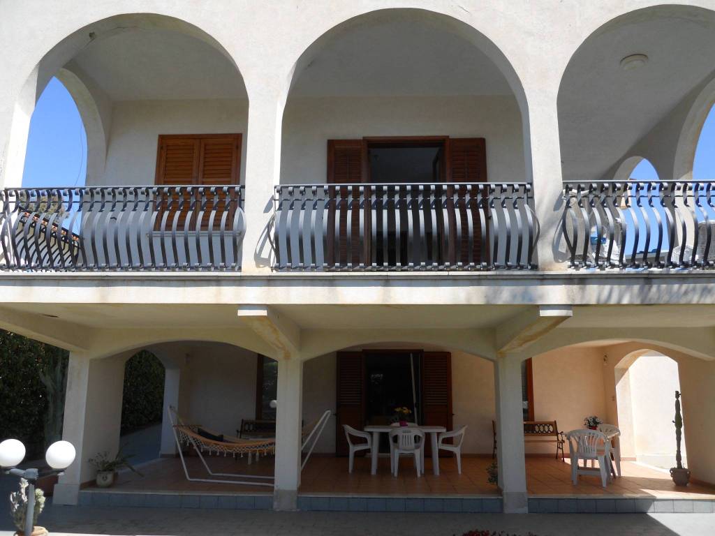 casa indipendente in vendita a Modica in zona Marina di Modica