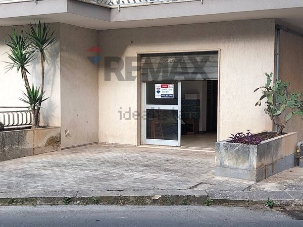 ufficio in vendita a Modica in zona Sacro Cuore