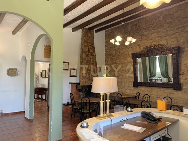 casa indipendente in vendita a Modica