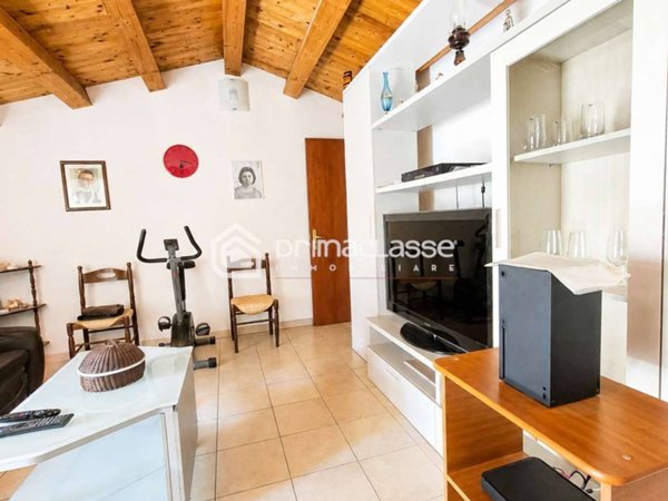 casa indipendente in vendita a Modica in zona Modica Alta