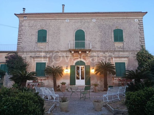 casa indipendente in vendita a Modica in zona Zappulla