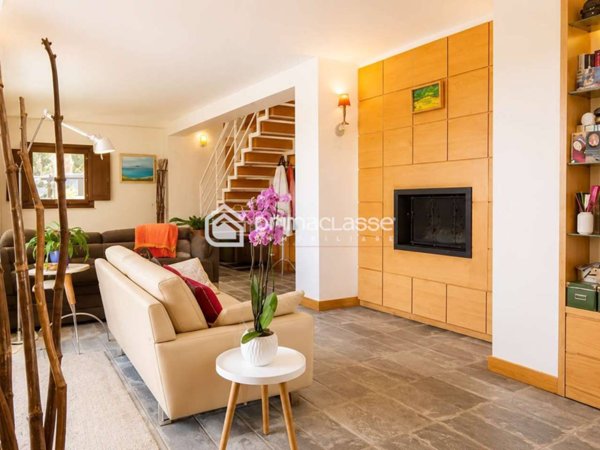 casa indipendente in vendita a Modica