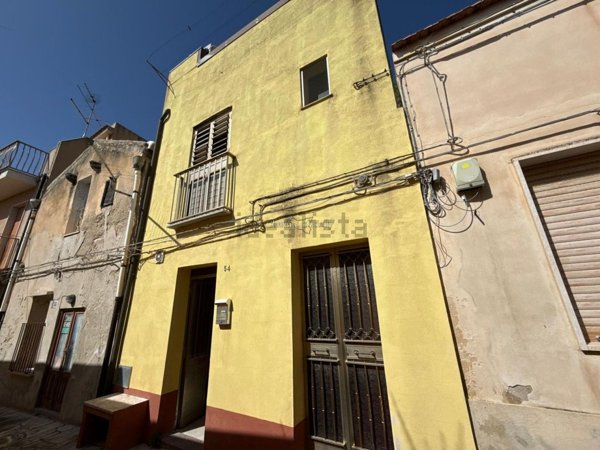 casa indipendente in vendita a Modica in zona Modica Alta