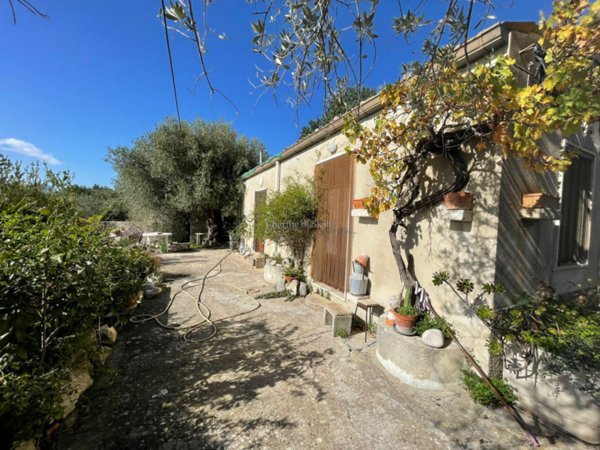 casa indipendente in vendita a Modica in zona Frigintini