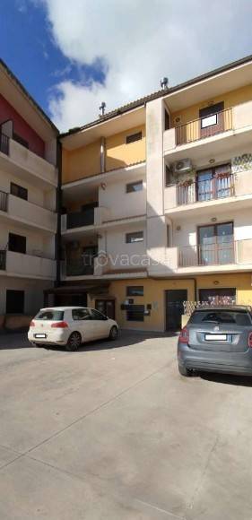 appartamento in vendita a Modica in zona Frigintini