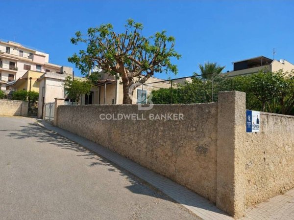casa indipendente in vendita a Modica in zona Modica Alta