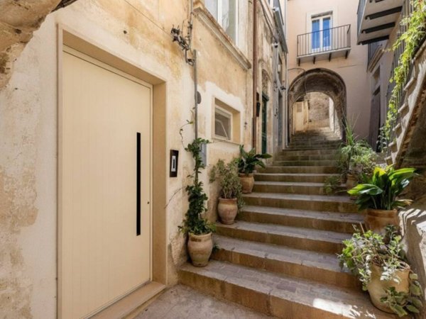 appartamento in vendita a Modica in zona Modica Bassa