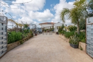casa indipendente in vendita a Modica