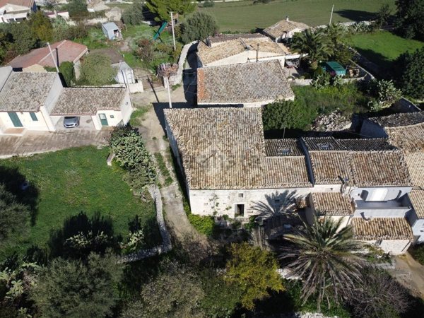 appartamento in vendita a Modica in zona Sacro Cuore