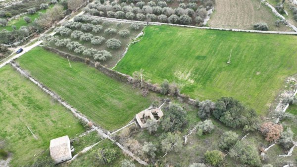casa indipendente in vendita a Modica