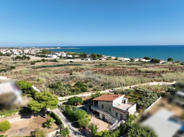 casa indipendente in vendita a Modica in zona Marina di Modica