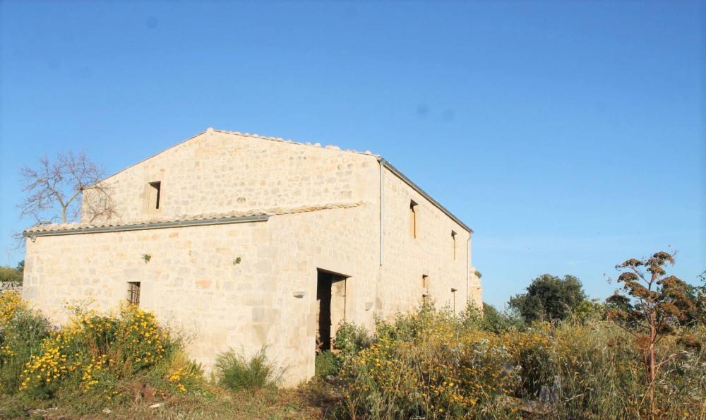 casa indipendente in vendita a Modica in zona Modica Bassa