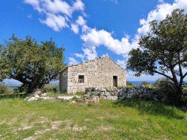 casale in vendita a Modica in zona Frigintini