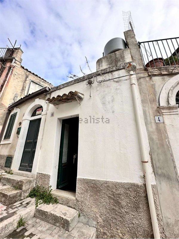 appartamento in vendita a Modica in zona Modica Bassa