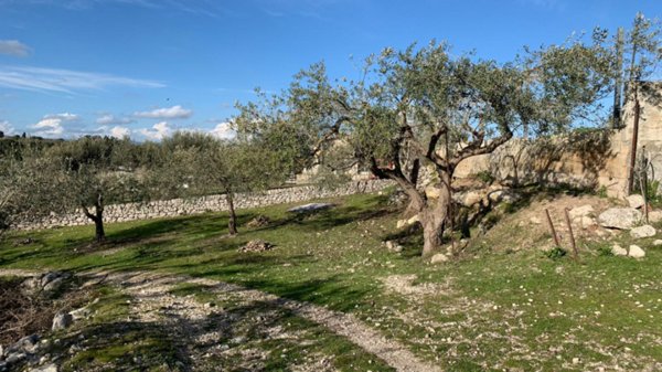 casa indipendente in vendita a Modica in zona Frigintini