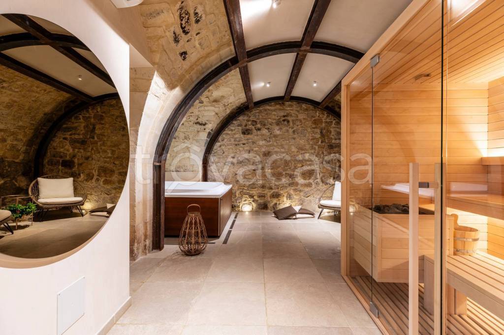 casa indipendente in vendita a Modica in zona Modica Bassa
