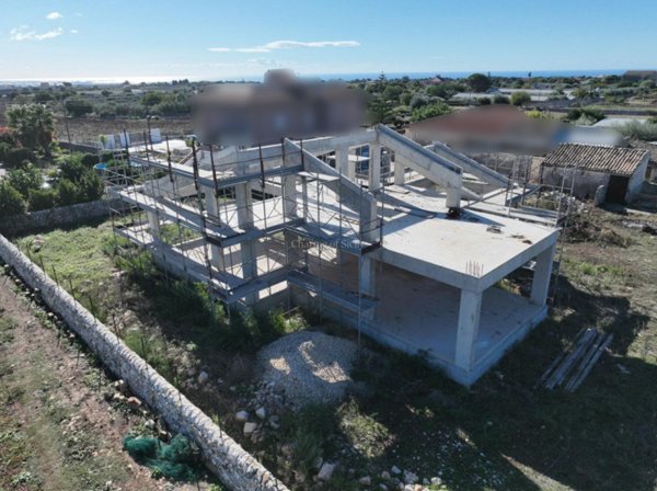 casa indipendente in vendita a Modica