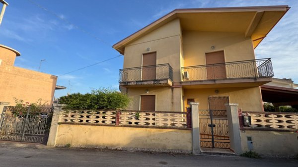 casa indipendente in vendita a Modica in zona Marina di Modica