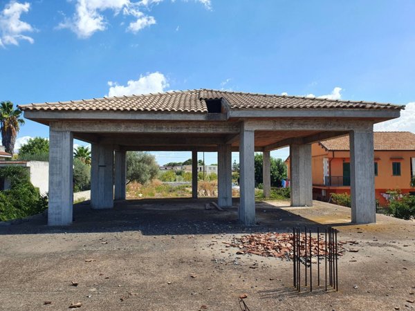 casa indipendente in vendita a Modica