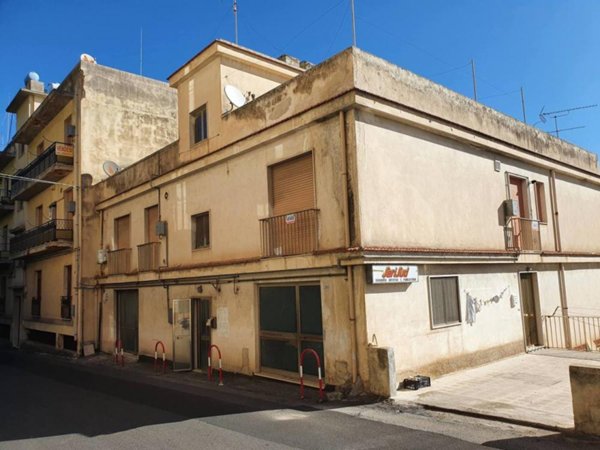 appartamento in vendita a Modica in zona Modica Alta