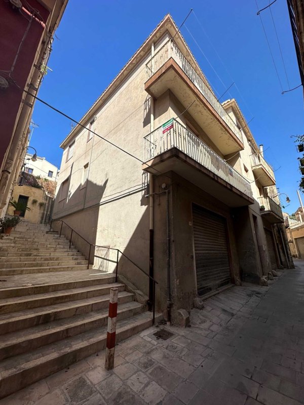 appartamento in vendita a Modica in zona Modica Bassa
