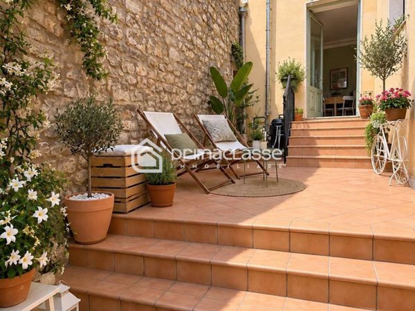 casa indipendente in vendita a Modica in zona Modica Bassa