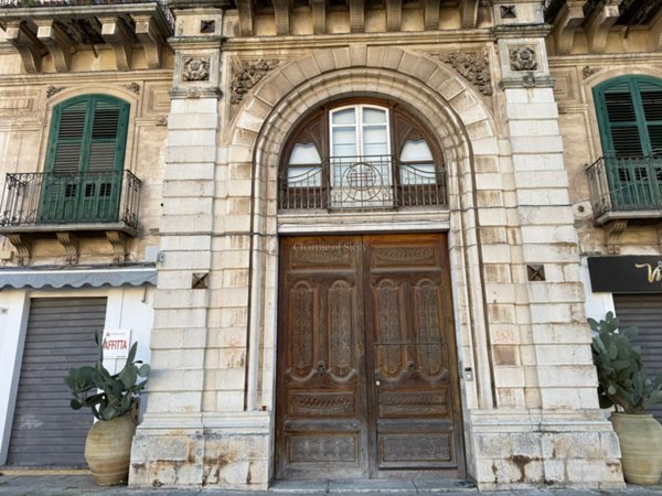 appartamento in vendita a Modica in zona Modica Bassa