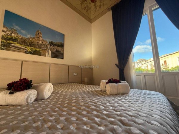 casa indipendente in vendita a Modica in zona Modica Bassa