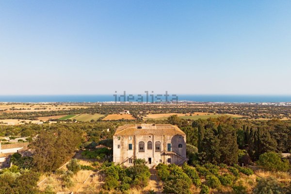 casa indipendente in vendita a Modica in zona Modica Bassa