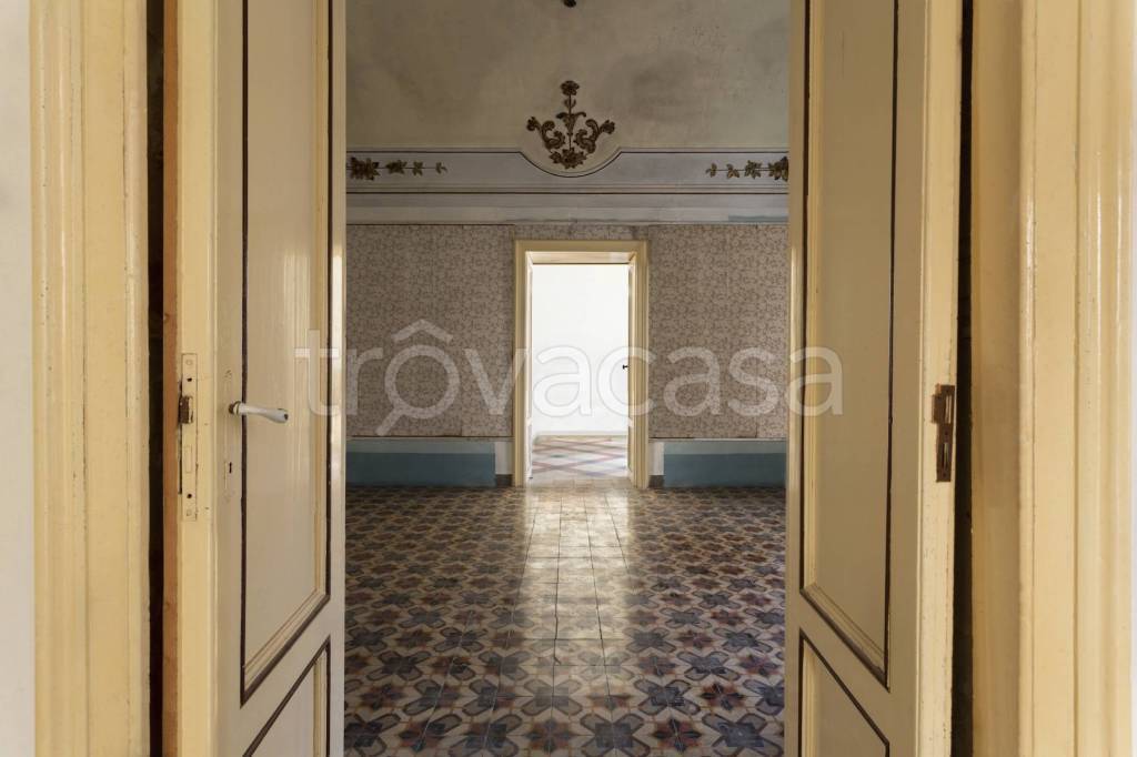 casa indipendente in vendita a Modica in zona Modica Bassa